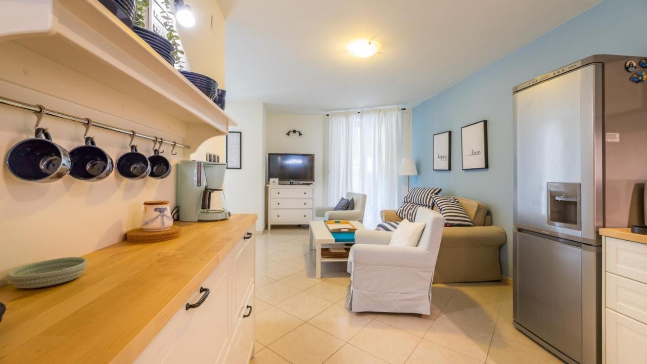 Apartment Rosmarino Baška Exteriör bild